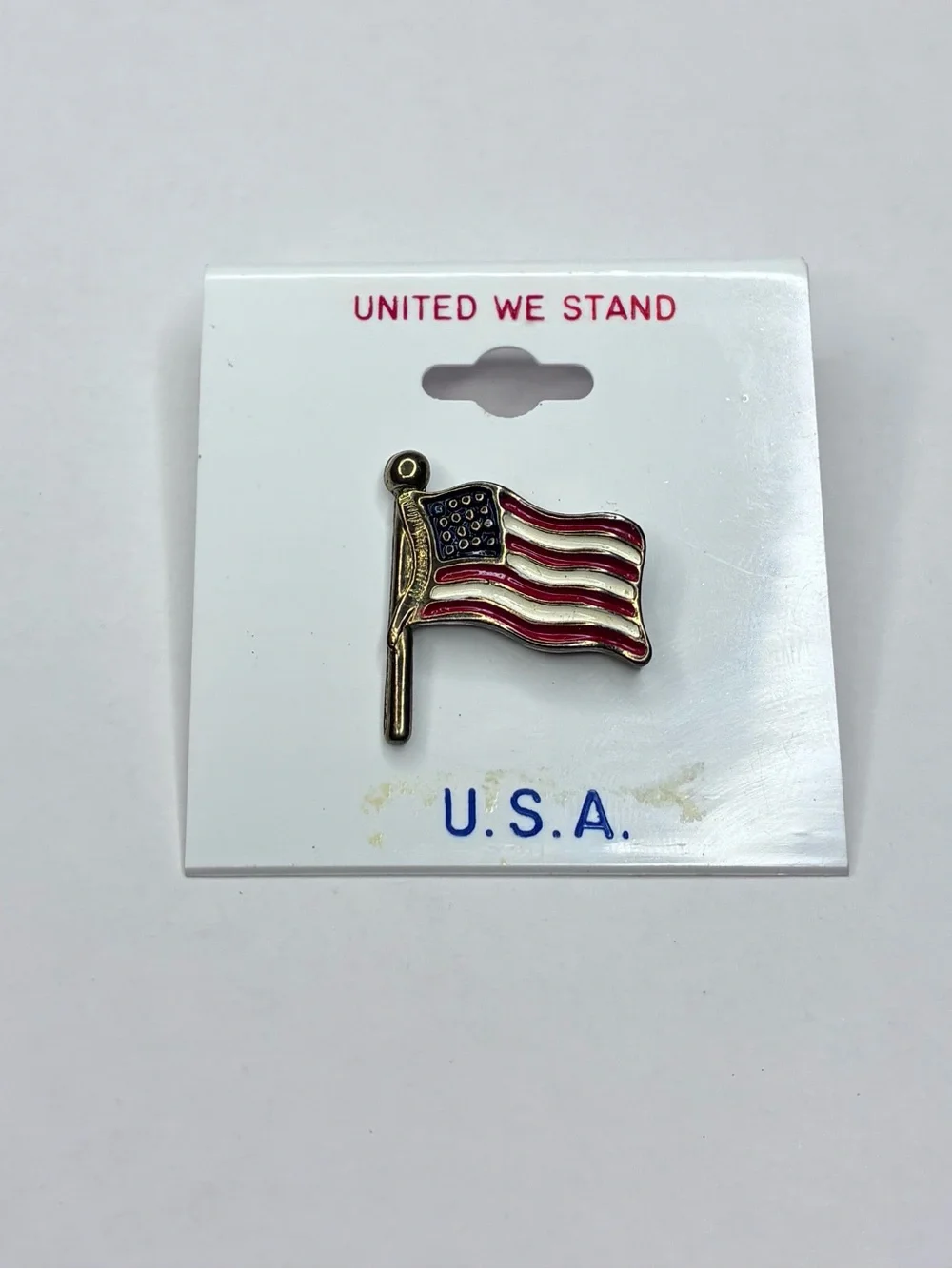 New Vintage Gold Tone United States Of America Flag Lapel Unisex USA Pin